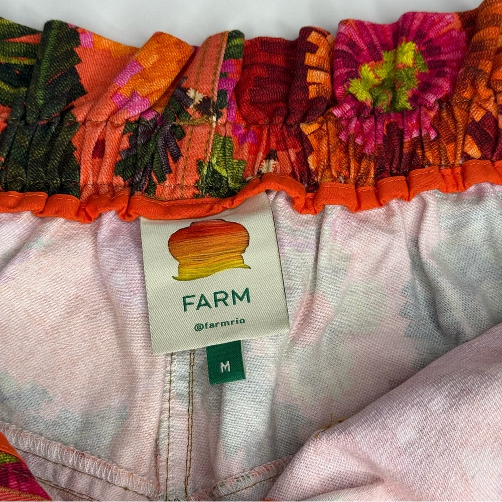 FARM Rio Blooming Garden Shorts size Medium - Picture 11 of 11